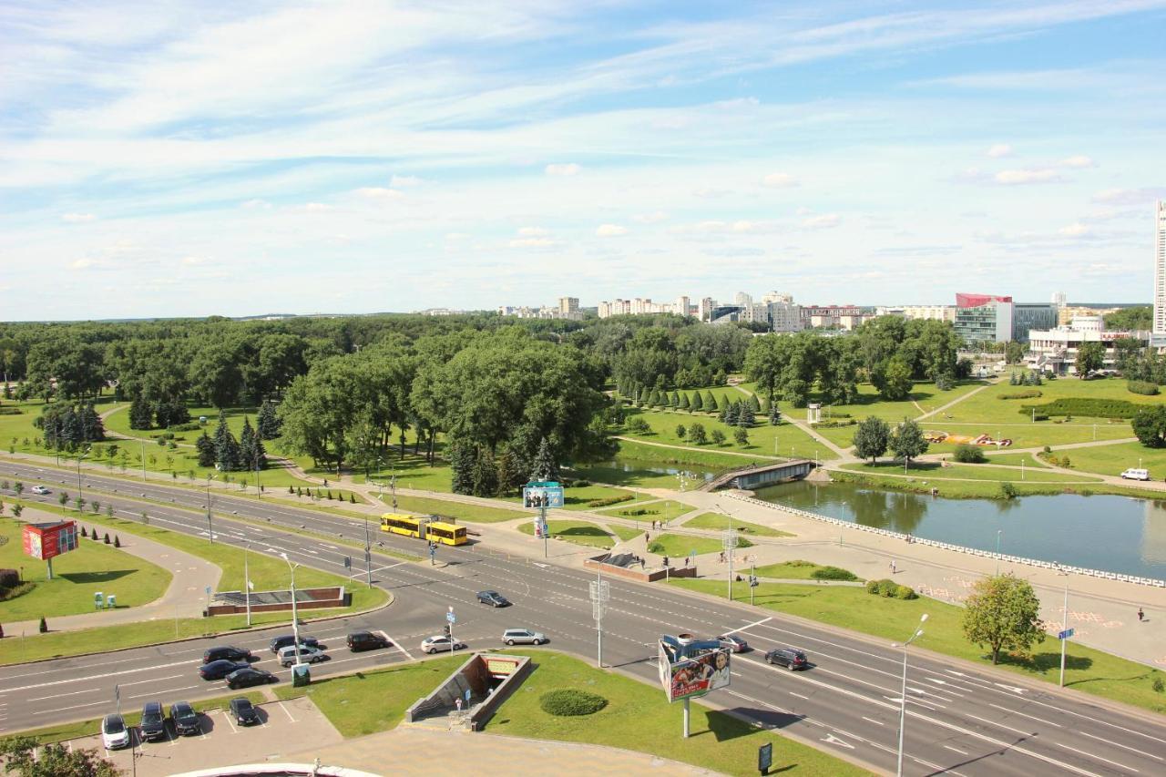 Hotel Yubileiny Minsk Extérieur photo