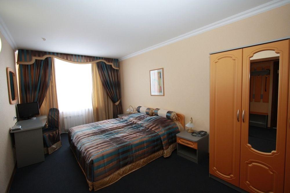 Hotel Yubileiny Minsk Extérieur photo