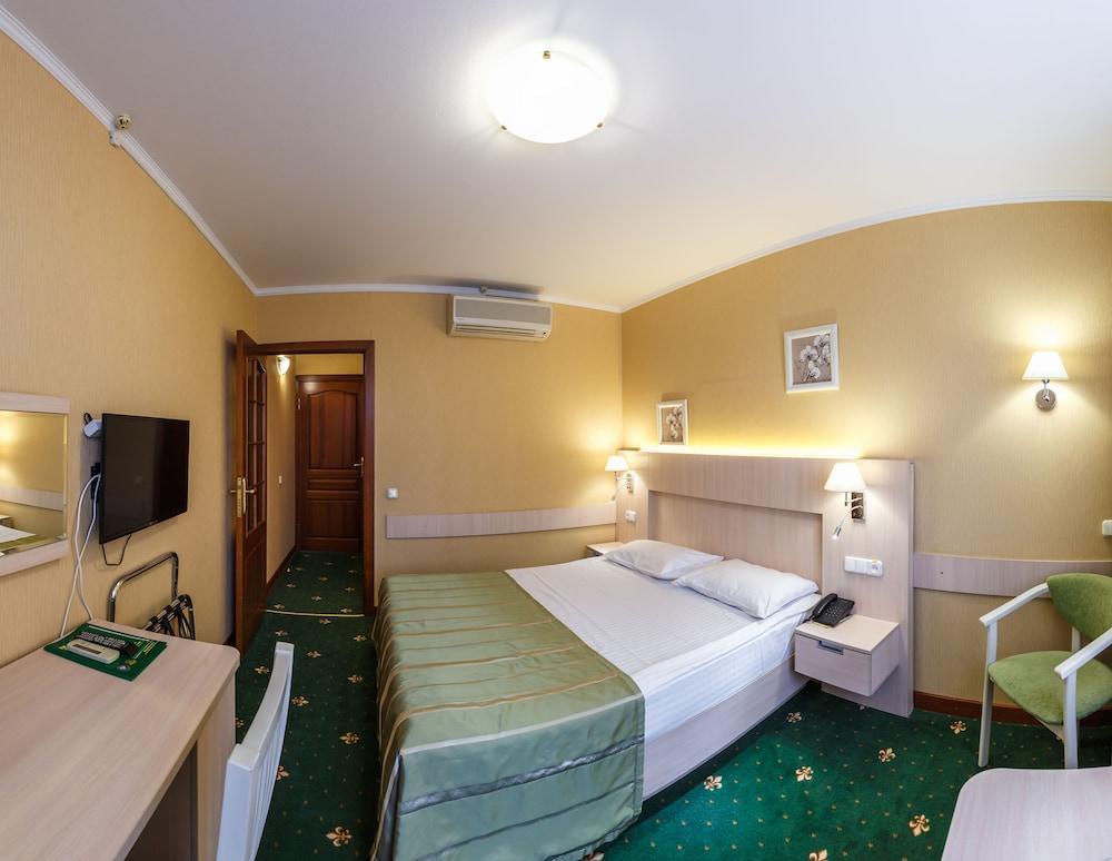 Hotel Yubileiny Minsk Extérieur photo