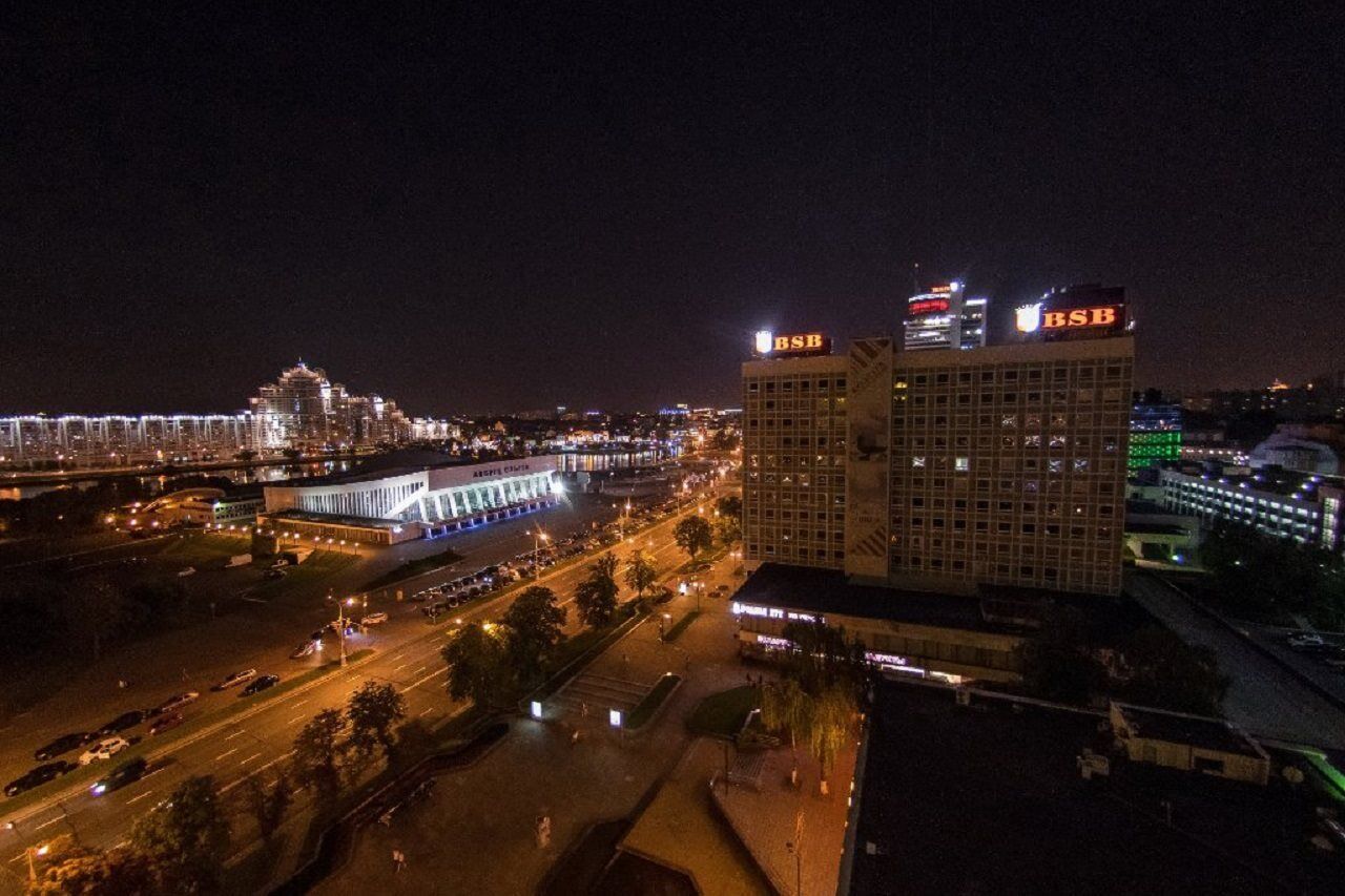 Hotel Yubileiny Minsk Extérieur photo